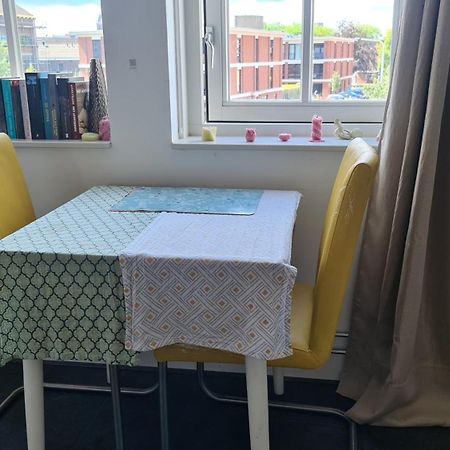 Airbnb 'Logeren Aan Het Plein' In Het Centrum Van Меппел Екстер'єр фото